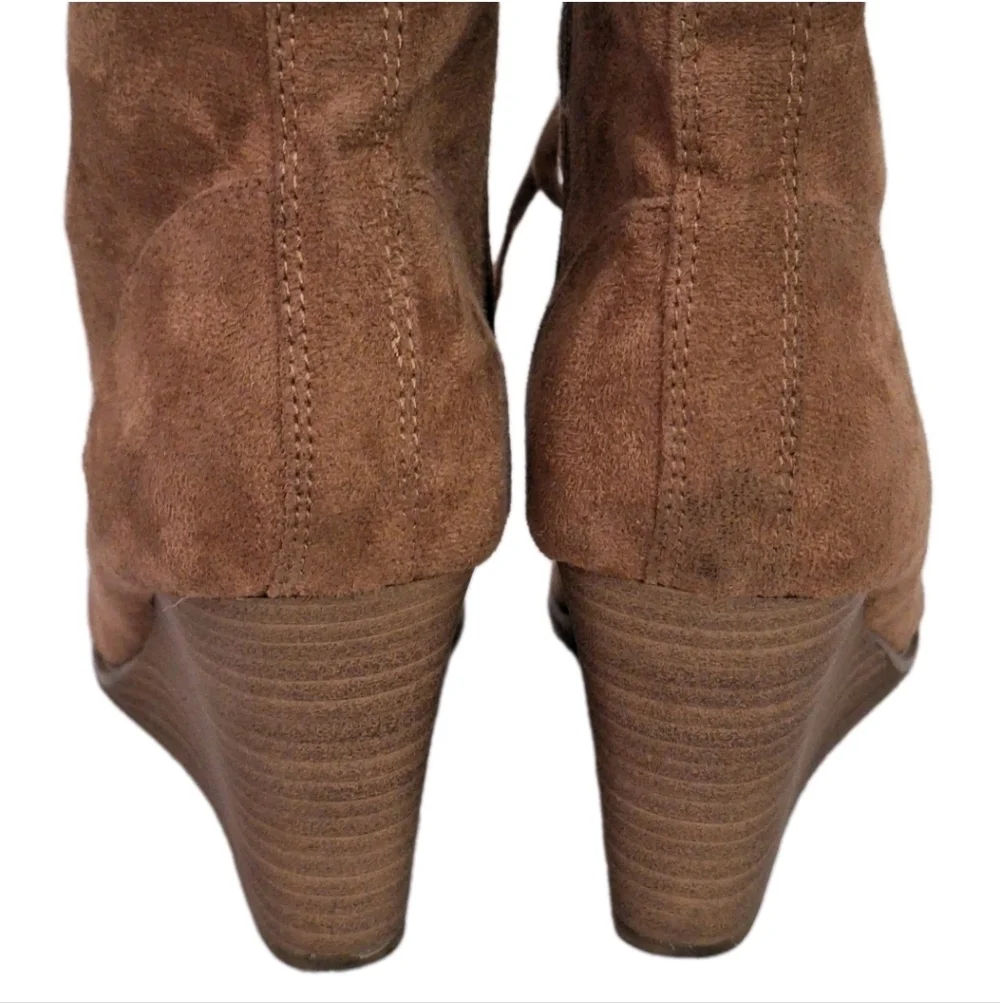 A New Day Light Brown Women Wedge Boot With Side Zip Size 9 Faux Sued Leather